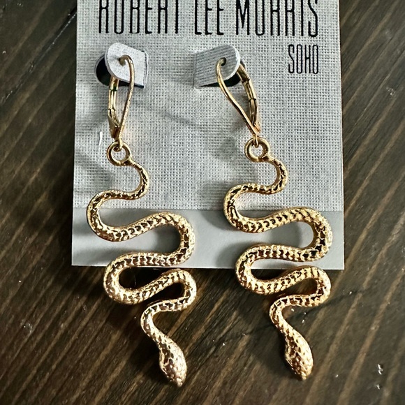 House of Harlow snake bag New  tags comes with a free snake earrings. New - Picture 2 of 7